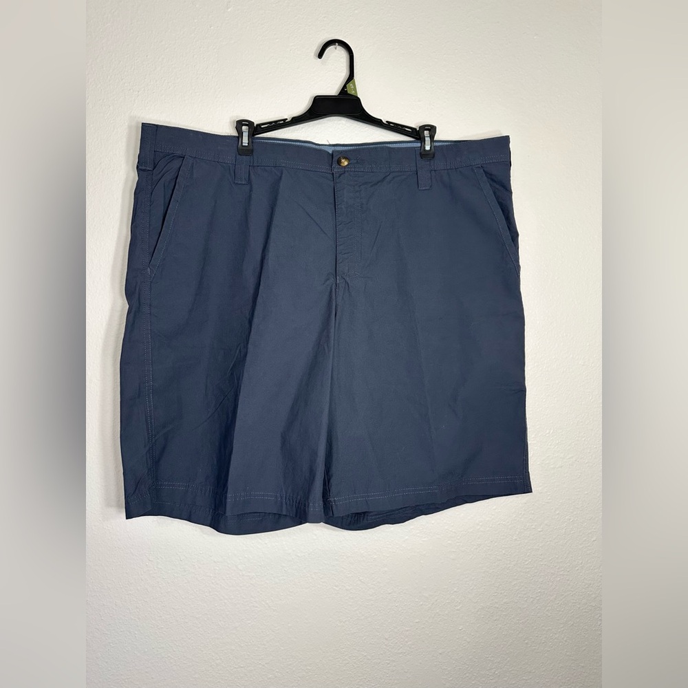 NWT Columbia Men’s Gray Shorts Size 42